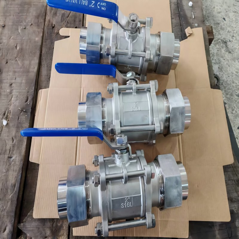 Q61F three piece live butt welding ball valve，Live butt welding ball valve，ball valve